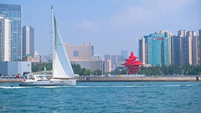 碧海映初心 服务暖旅途 青岛海上旅游文明窗口绽放光彩