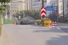 今天起，电动自行车深夜过江可走复兴东路隧道上层图片