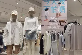 “硬防晒”用品热销 今年夏天流行“越捂越严实”？图片