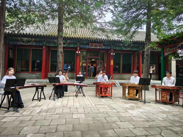 暑期红色游持续升温，北京市属公园9条线路成“经典游”