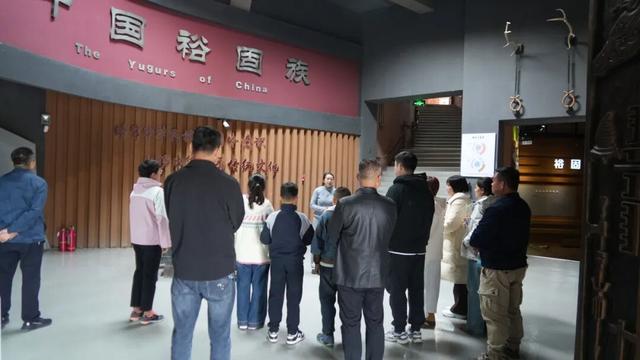 肃南：文旅融合激活县城魅力 双节假日旅游热度攀升