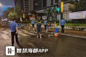 福州十二中周边、世茂璀璨天城附近，流动摊扰民！部门已整治图片