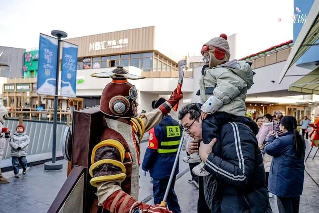 周末去“湾里”，可劲逛首店~