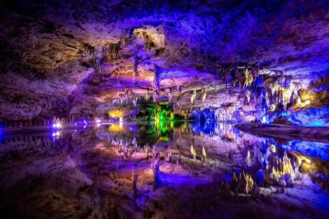 绥阳县“做强旅游品牌 做精旅游业态 全力推动旅游高质量发展”专场新闻发布会举行