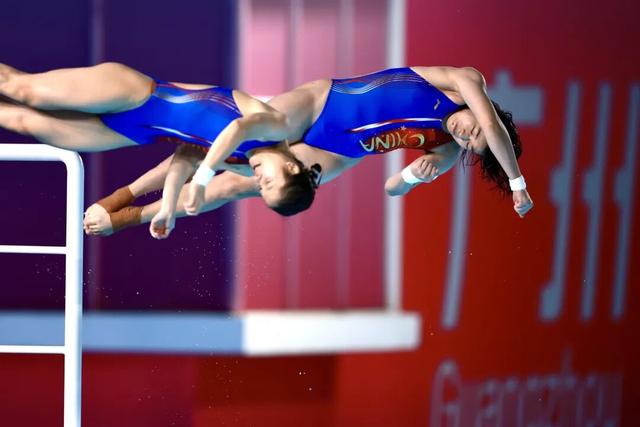 全红婵、王伟莹，进入决赛！