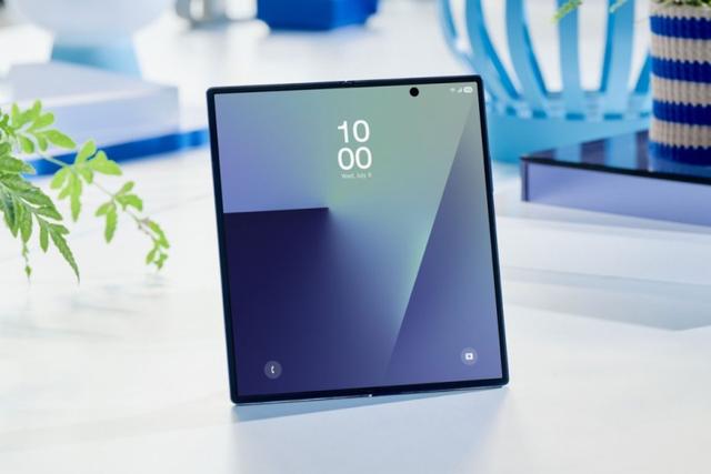 无感AI 高效随行 三星Galaxy Z Fold7你的最佳智慧伙伴