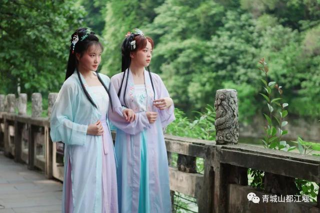 分分钟出大片！都江堰1️⃣5️⃣个被问爆的绝美机位，千万别错过~