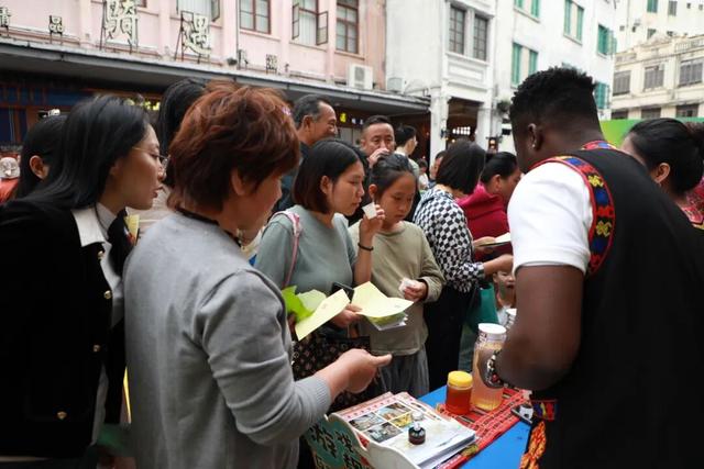 寻韵白沙境 共赴“啦奥门” 白沙山兰文化预热活动燃动海口骑楼