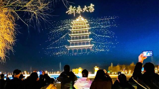 敦煌： 文化年味“火”出圈   接待游客超80万人次