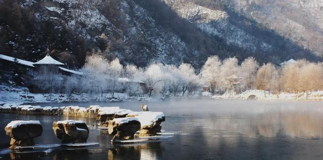 本溪水洞冬序：雾凇渡鸭，琴湖藏冬