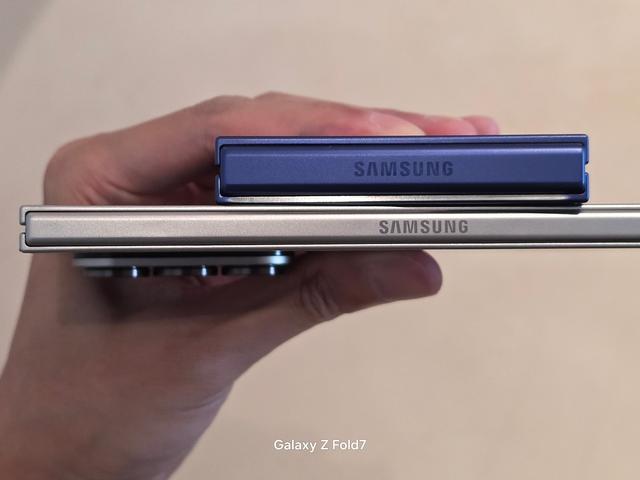 三星Galaxy Z Fold7评测：轻薄睿智，AI惹人爱
