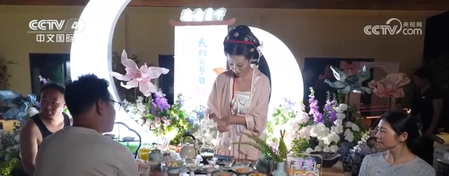 传统节日点燃“甜蜜经济” 文旅融合演绎“中式浪漫”