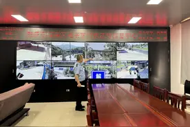 24小时动态检测、线上追踪、精准拦截超限超载车辆——湖南公路治超有“科技好帮手”图片