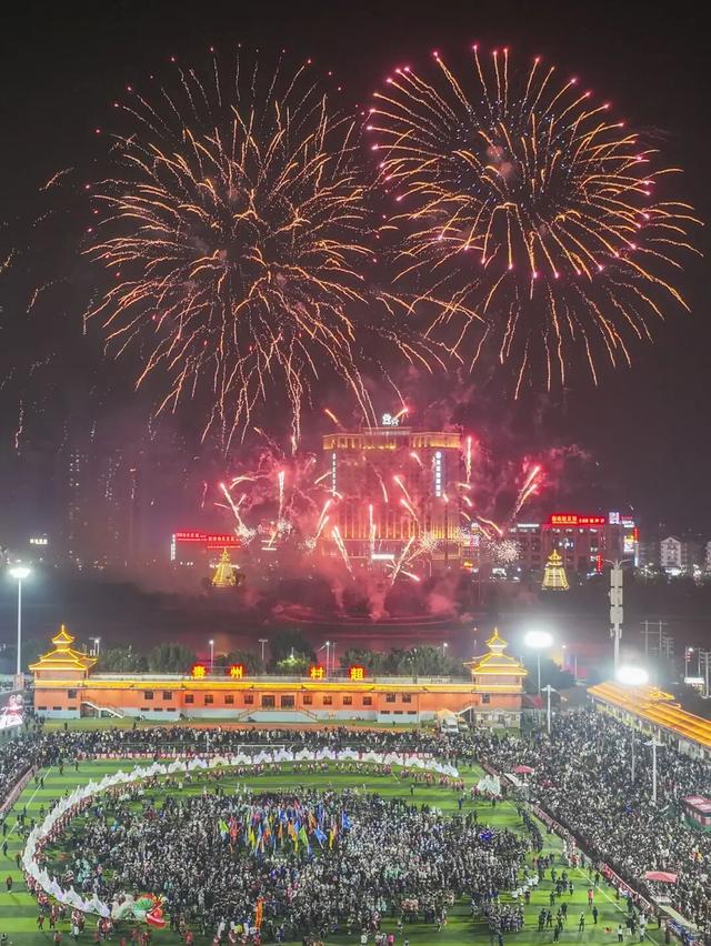 贵州“88市集·千山荟萃”美食游全攻略，舌尖上的黄金周这样玩！