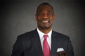 NBA名宿穆托姆博因脑癌去世，终年58岁，曾是姚明队友图片