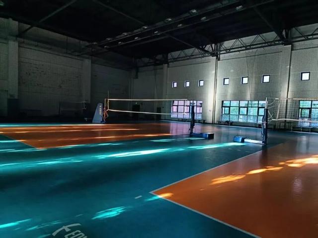 推开南开的窗，你会看到——