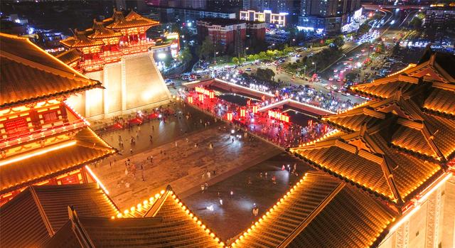 隋唐遗址夜经济火爆 点亮洛阳暑期文旅消费