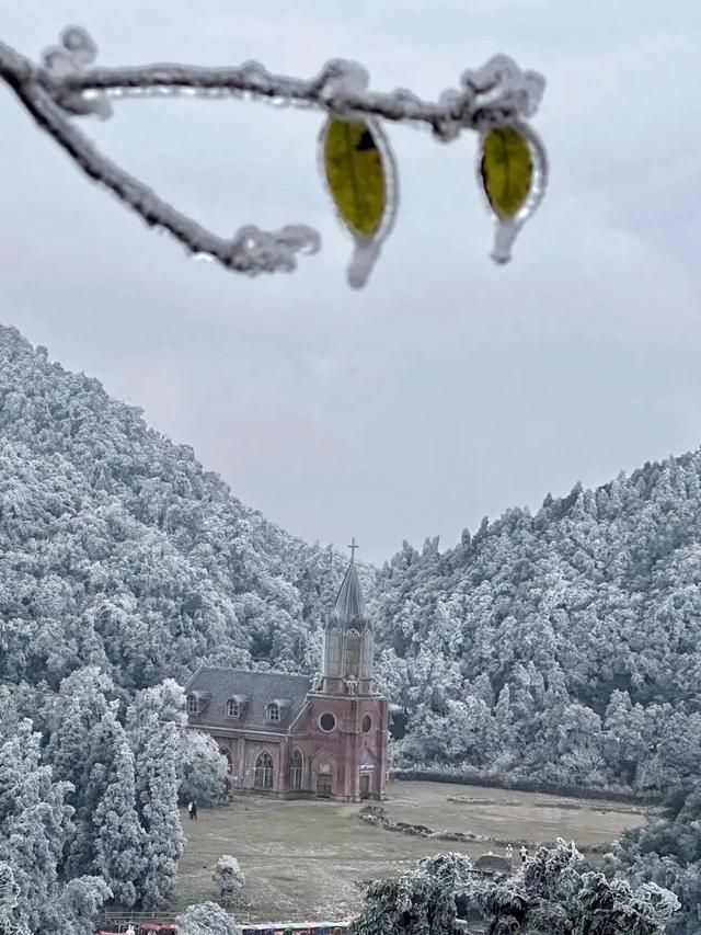 暖身又暖心!8条自驾线路带你在广西反向过冬→