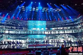 “显”与“隐”的艺术：《澳门2049》舞美总监谈舞台创新图片