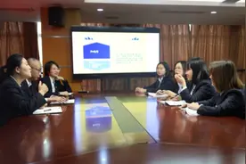 广安市广安区烟草专卖局用实际行动践行雷锋精神图片