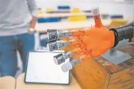科学家开发出新型“机器人皮肤”图片