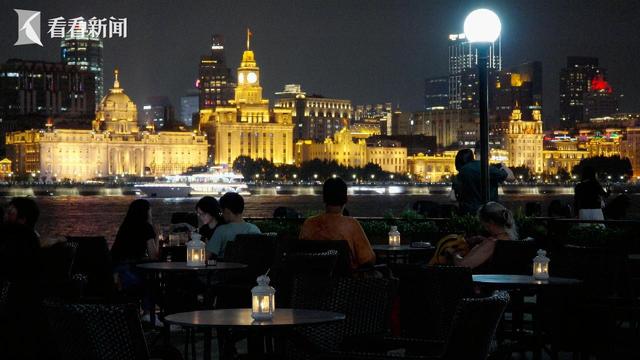 滨江越夜越精彩 多元业态资源联动点亮“夜上海”