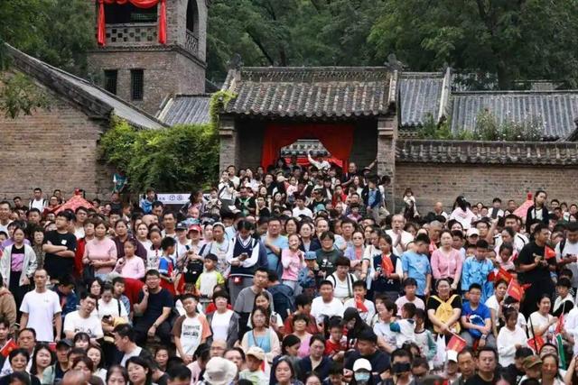 彻底爆了！临沂就是这么火！