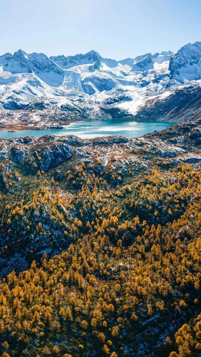 今日多地下雪！冰雪世界的川西正式上线