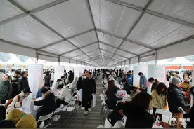 近年杭州最大的招聘会来了，高薪和“反内卷”你选哪个？图片