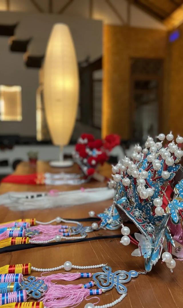 看大熊猫+逛城厢村糖会，这条「萌甜双buff路线」，快收藏！