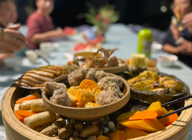 从蒸笼鲜食到汉服穿越，崇明这个景区打造市民度假新选择