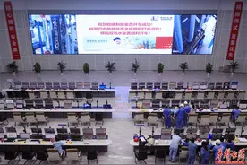 推进绿色转型 巴陵石化己内酰胺搬迁升级项目己内酰胺装置一次开车成功图片