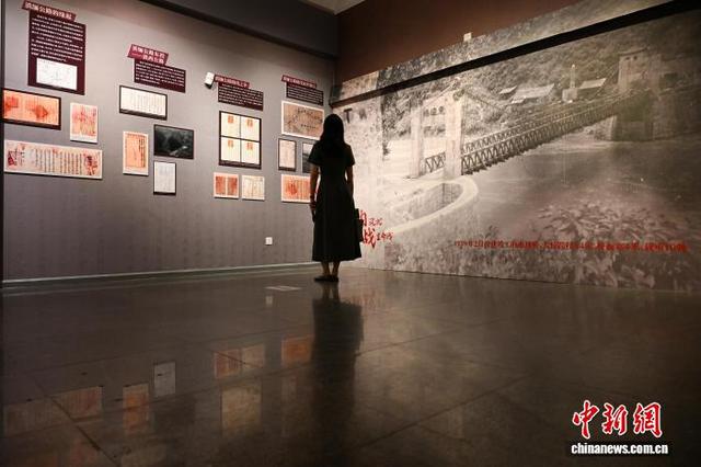 （抗战胜利80周年）滇缅公路档案文献图片展亮相昆明 再现抗战生命线修建历程