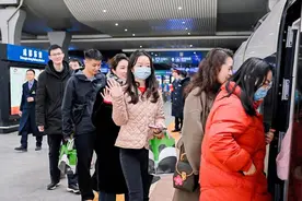 “锦官Love·幸福列车”觅春之旅出发了图片