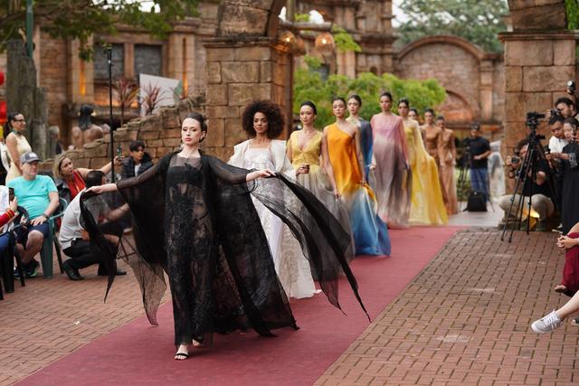 中巴文化双向奔赴，“丝绸之路周”收官“大秀”惊艳拉美