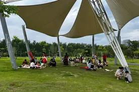 长沙月亮岛重新开放首日人气火爆，爱拍照的、遛娃的全来了图片