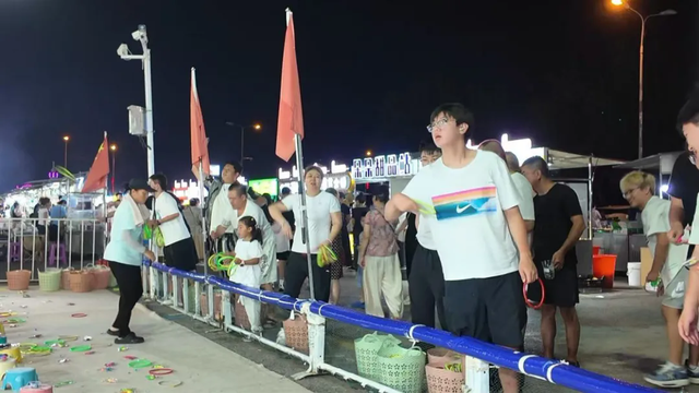 抚顺：国庆“夜”动力！逛逛浑河畔最炫夜市