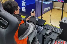 “我离我的飞行梦更近了！” 2023年湖北省青少年模拟飞行锦标赛在汉开赛图片