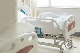 泰国知名男演员抗癌近两年后去世！年仅39岁图片