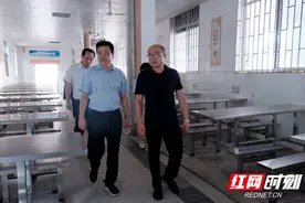 邵阳市教育局检查组赴市第十三中检查指导2024年秋季开学工作图片