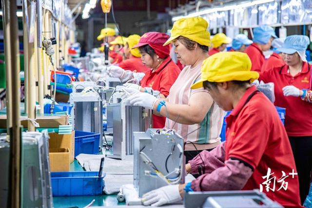 开年文旅好物双发力 “梅州造”凭什么香遍南北｜广货行天下·梅州有好料