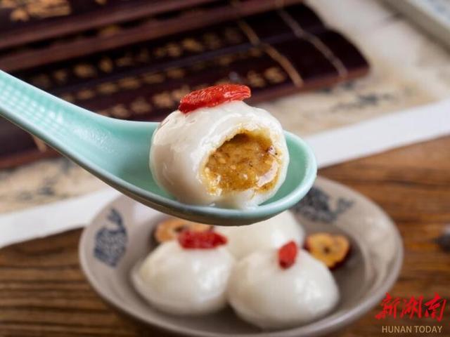 攻略来了！赏鱼灯、品非遗、闹元宵，这样过才最湖南！