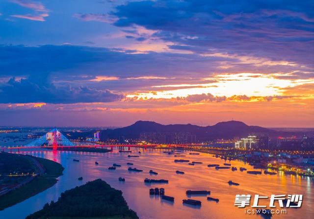 组图｜初伏雨后的绝美长沙
