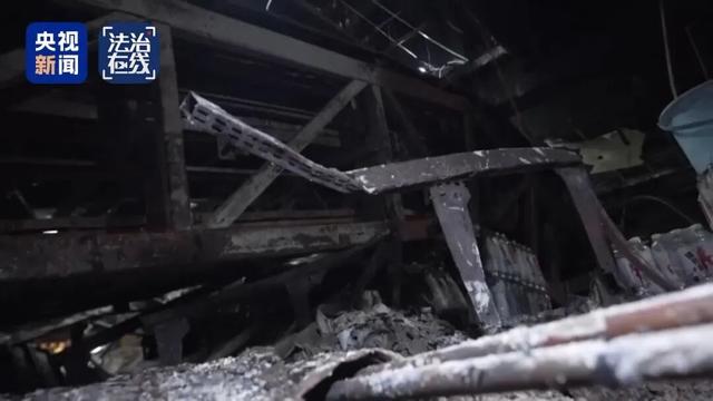 百货大楼里16死39伤！负1层大火，遇难者竟全在5层，细节披露→