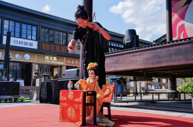 当千年驿道遇上Z世代 平阳坡南街的“逆生长”密码