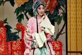 梨园程韵歌盛世  韶华灼灼塑经典  ——记北京京剧院程派名家、“梅花奖”获得者郭玮倾情上演《锁麟囊》图片
