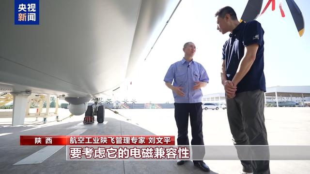 探访空警-500A和运-9反潜巡逻机