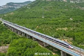 官方辟谣高铁1公里耗电1万度图片