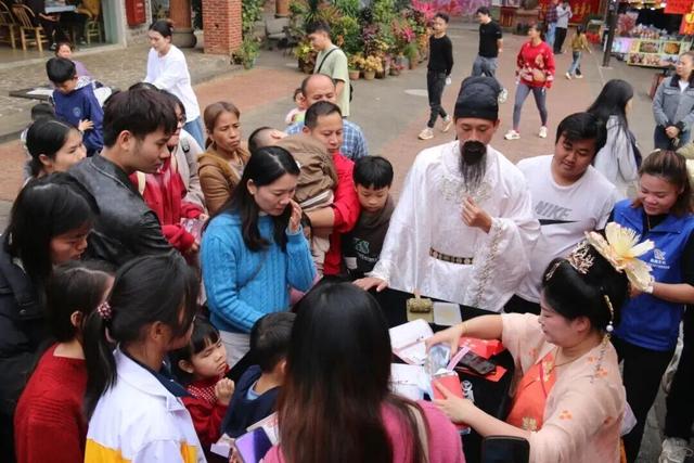 与石狗一起跨年！元旦赴一场与雷州的“旺”城之约→