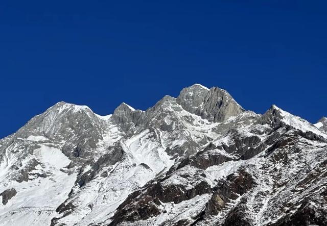 广元⇄甘孜 梦幻联动！七折游两地A级景区！